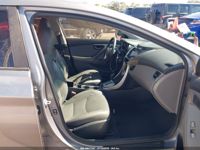 2011 Hyundai Elantra VIN KMHDH4AE7BU120185 IAAI salvage auction — REAR END, Salvage (California), sold $650 on 2026-07-23 (photo 5)