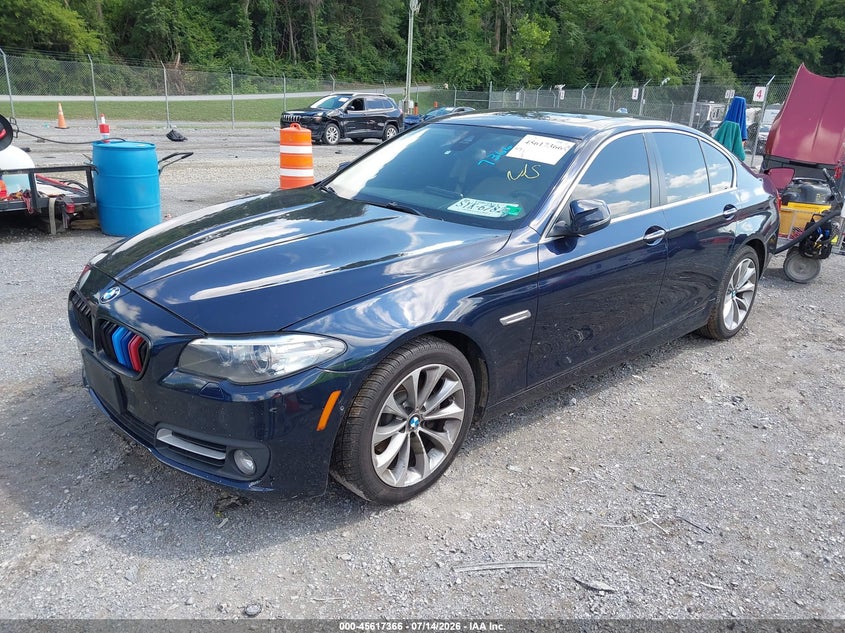 2016 BMW 5er VIN WBA5A5C50GD528239 IAAI salvage auction — UNKNOWN, Salvage Title, sold $2,900 on 2026-08-11 (photo 2)