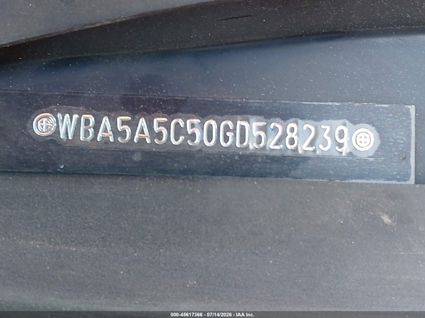 2016 BMW 5er VIN WBA5A5C50GD528239 IAAI salvage auction — UNKNOWN, Salvage Title, sold $2,900 on 2026-08-11 (photo 9)