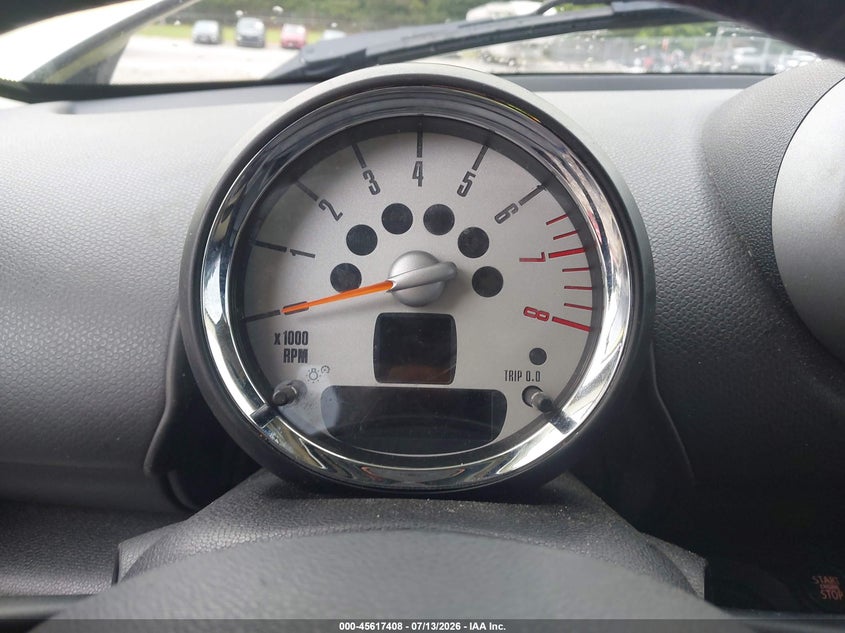 2011 Mini Cooper VIN WMWZC3C57BWL80376 IAAI salvage auction — NORMAL WEAR, Clear (Georgia), sold $625 on 2026-07-31 (photo 7)