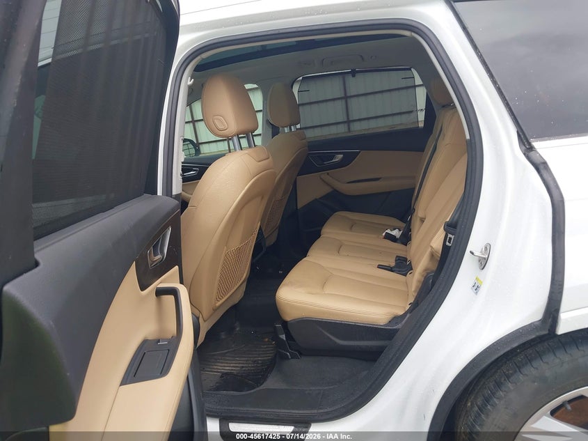2022 Audi Q7 VIN WA1LXBF71ND004254 IAAI salvage auction — SIDE, Salvage (Texas), sold $5,900 on 2026-07-30 (photo 8)