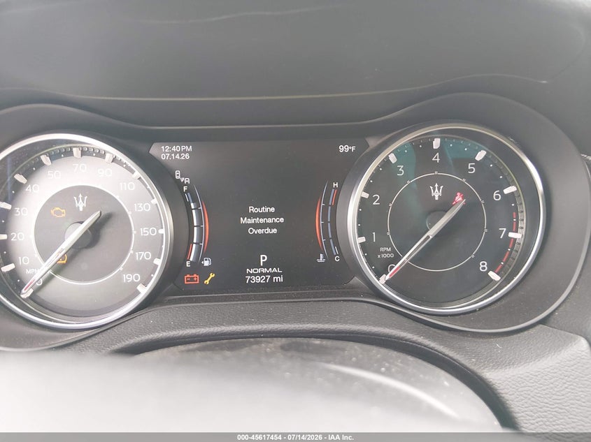 2022 Maserati Ghibli VIN ZAM57XSAXN1391445 IAAI salvage auction — NORMAL WEAR, Salvage Title, sold $11,900 on 2026-08-03 (photo 7)