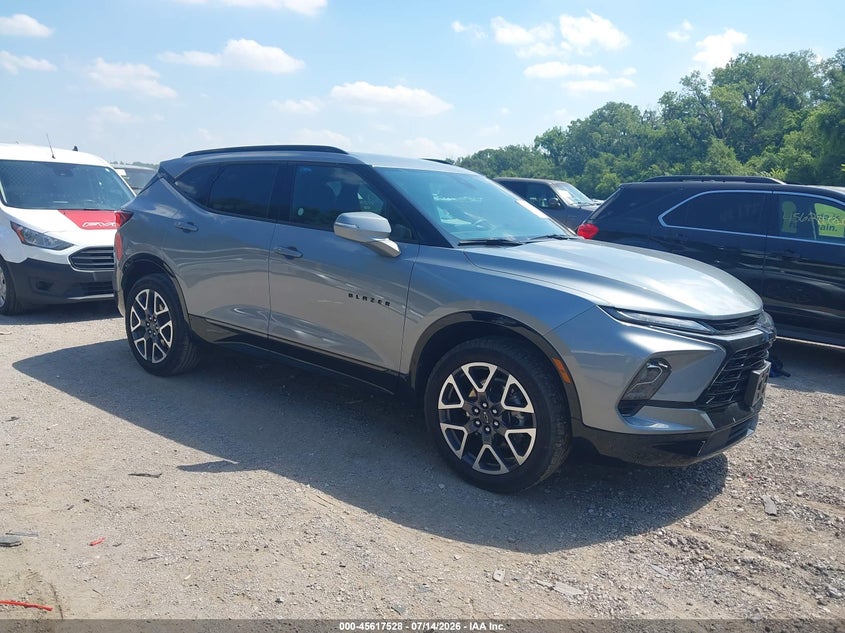 2025 Chevrolet Blazer VIN 3GNKBERS5SS245934 IAAI salvage auction — ENGINE DAMAGE, Salvage Title, sold $18,200 on 2026-07-22 (photo 1)