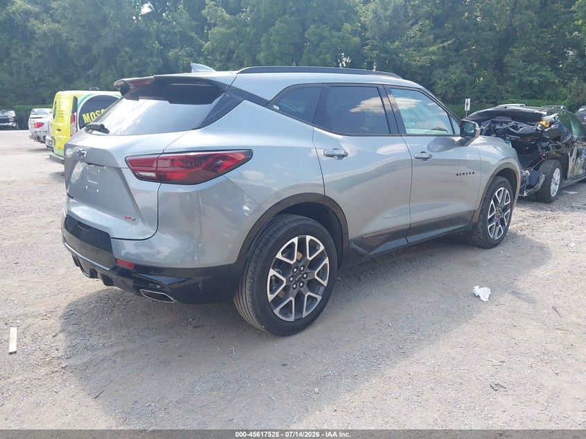 2025 Chevrolet Blazer VIN 3GNKBERS5SS245934 IAAI salvage auction — ENGINE DAMAGE, Salvage Title, sold $18,200 on 2026-07-22 (photo 4)