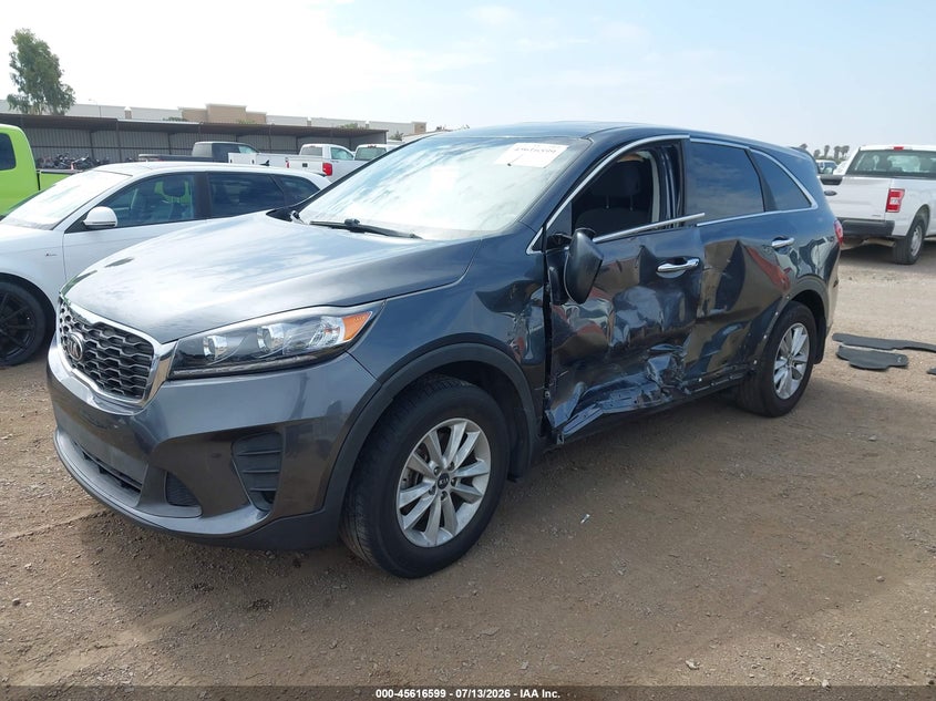 2020 Kia Sorento VIN 5XYPG4A37LG688068 IAAI salvage auction — LEFT SIDE, Salvage (Arizona), sold $2,350 on 2026-07-29 (photo 2)