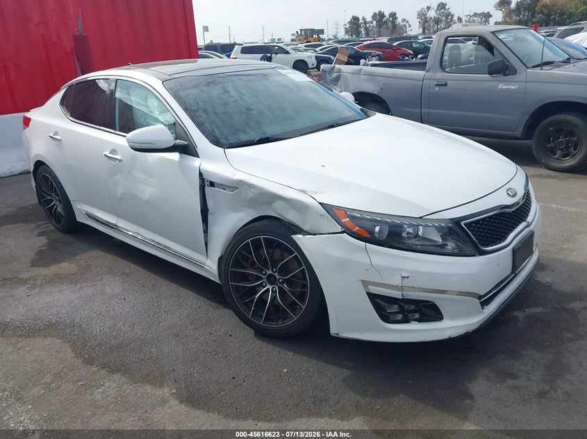 2015 Kia Optima VIN 5XXGR4A67FG431702 IAAI salvage auction — FRONT END, Salvage (California), sold $1,050 on 2026-07-16 (photo 1)