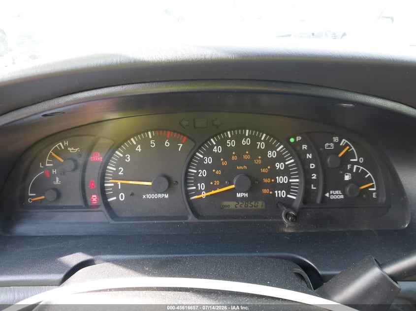 2004 Toyota Tundra VIN 5TBBT48104S441899 IAAI salvage auction — SIDE, Salvage (North Carolina), sold $2,950 on 2026-07-26 (photo 7)