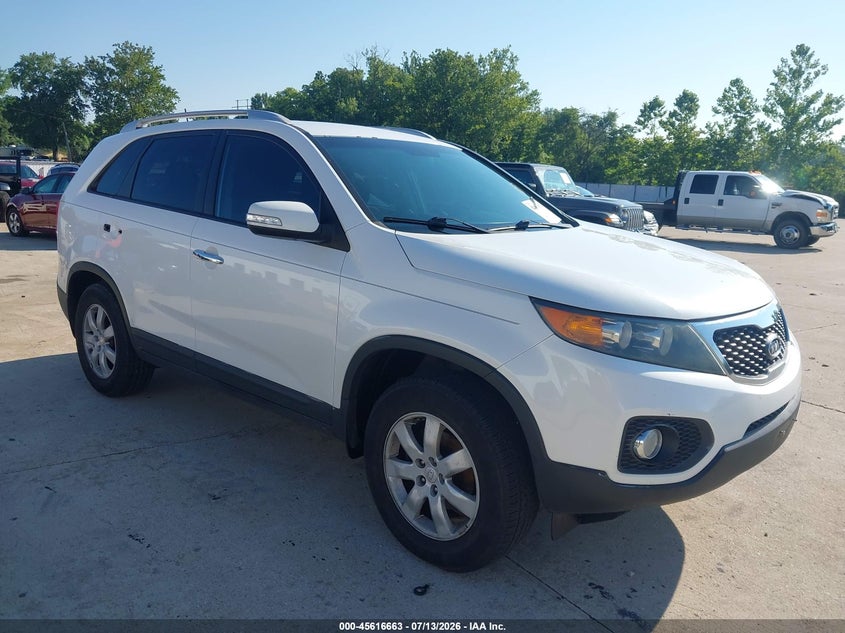2011 Kia Sorento VIN 5XYKT3A19BG125990 IAAI salvage auction — NORMAL WEAR, Clear (Illinois), sold $1,250 on 2026-07-28 (photo 1)
