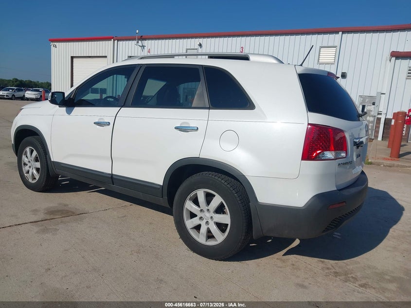 2011 Kia Sorento VIN 5XYKT3A19BG125990 IAAI salvage auction — NORMAL WEAR, Clear (Illinois), sold $1,250 on 2026-07-28 (photo 3)