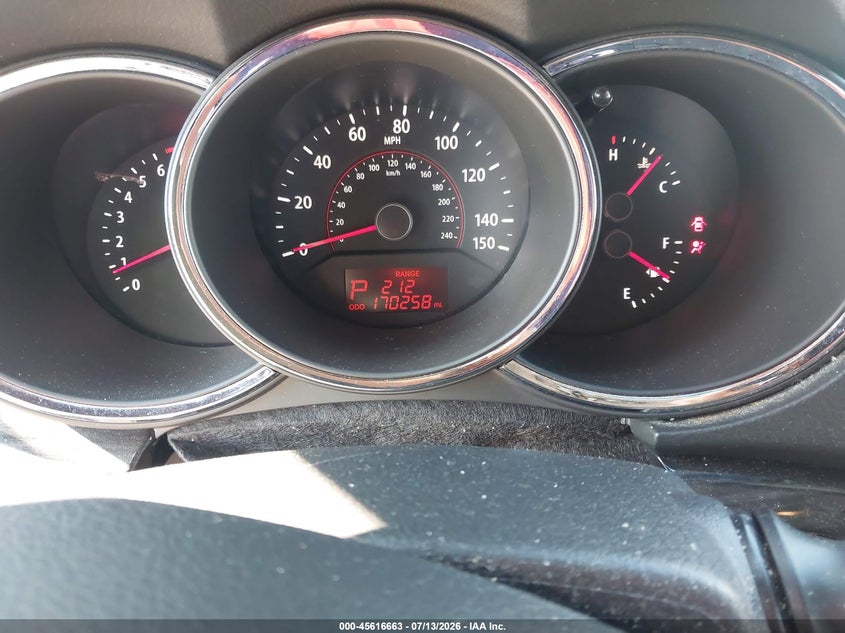2011 Kia Sorento VIN 5XYKT3A19BG125990 IAAI salvage auction — NORMAL WEAR, Clear (Illinois), sold $1,250 on 2026-07-28 (photo 7)