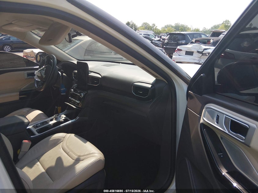 2023 Ford Explorer VIN 1FM5K8HC3PGA28109 IAAI salvage auction — FRONT END, Salvage Title, sold $13,500 on 2026-08-01 (photo 5)