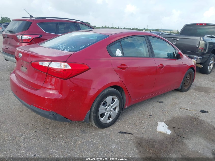 2016 Kia Forte VIN KNAFK4A6XG5595366 IAAI salvage auction — NORMAL WEAR, Original (Texas), sold $325 on 2026-07-29 (photo 4)