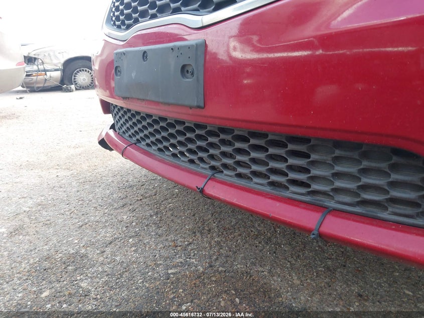 2016 Kia Forte VIN KNAFK4A6XG5595366 IAAI salvage auction — NORMAL WEAR, Original (Texas), sold $325 on 2026-07-29 (photo 6)