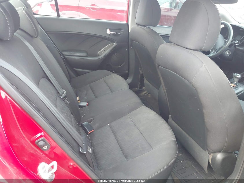 2016 Kia Forte VIN KNAFK4A6XG5595366 IAAI salvage auction — NORMAL WEAR, Original (Texas), sold $325 on 2026-07-29 (photo 8)