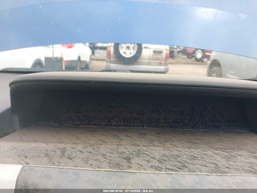 2013 Toyota Prius v VIN JTDZN3EU4D3228271 IAAI salvage auction — NORMAL WEAR, Clear-Dealer Only (Arizona), sold $1,800 on 2026-07-28 (photo 7)
