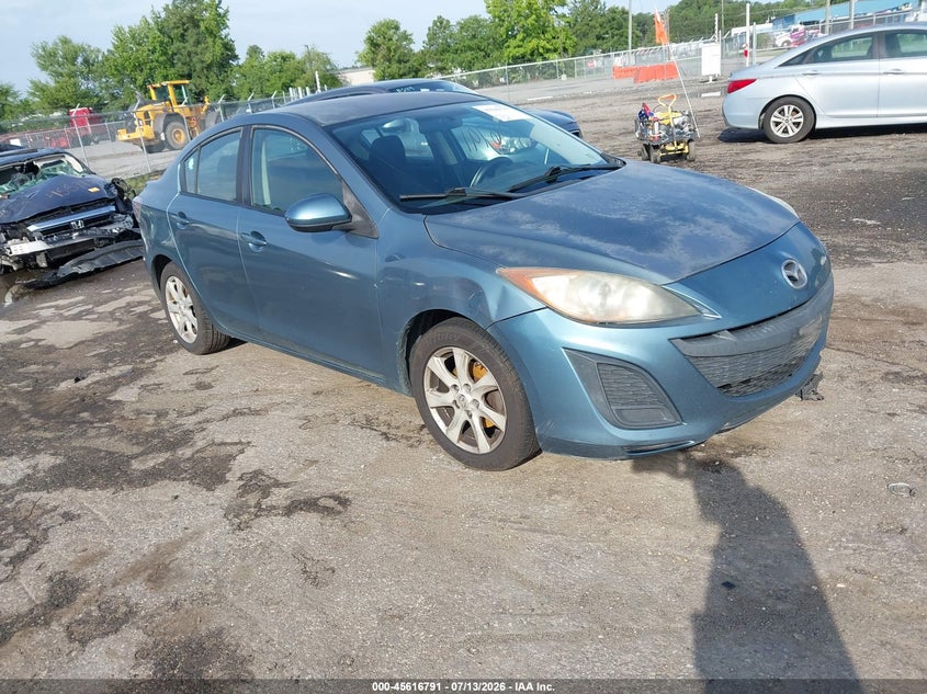 2011 Mazda 3 VIN JM1BL1VGXB1411916 IAAI salvage auction — NORMAL WEAR, Clear (Virginia), sold $200 on 2026-07-31 (photo 1)