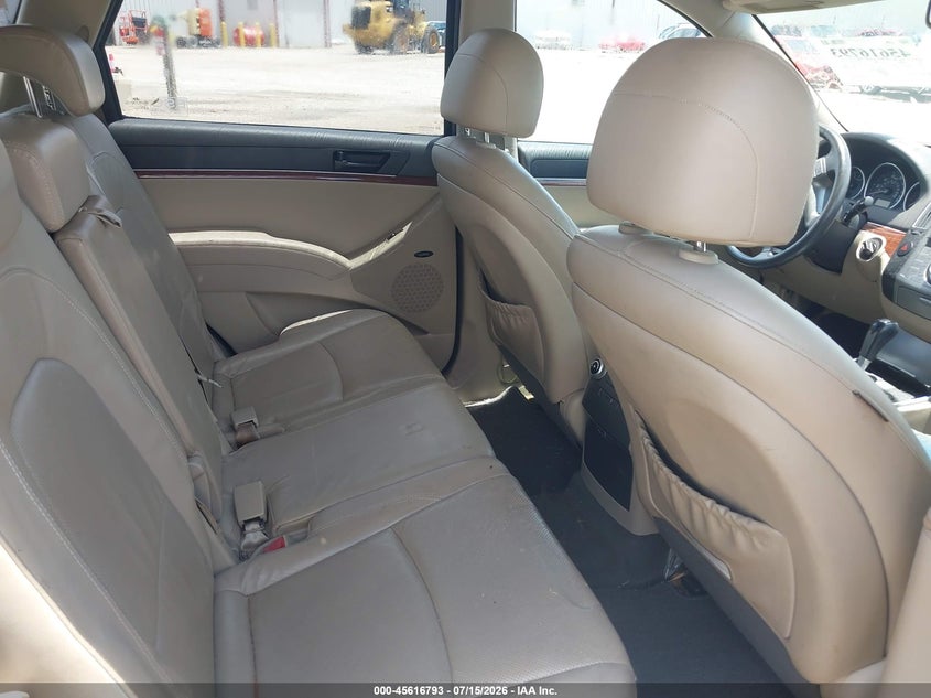2010 Hyundai Veracruz VIN KM8NU4CC3AU100798 IAAI salvage auction — NORMAL WEAR, Clear (Alabama), sold $225 on 2026-07-21 (photo 8)