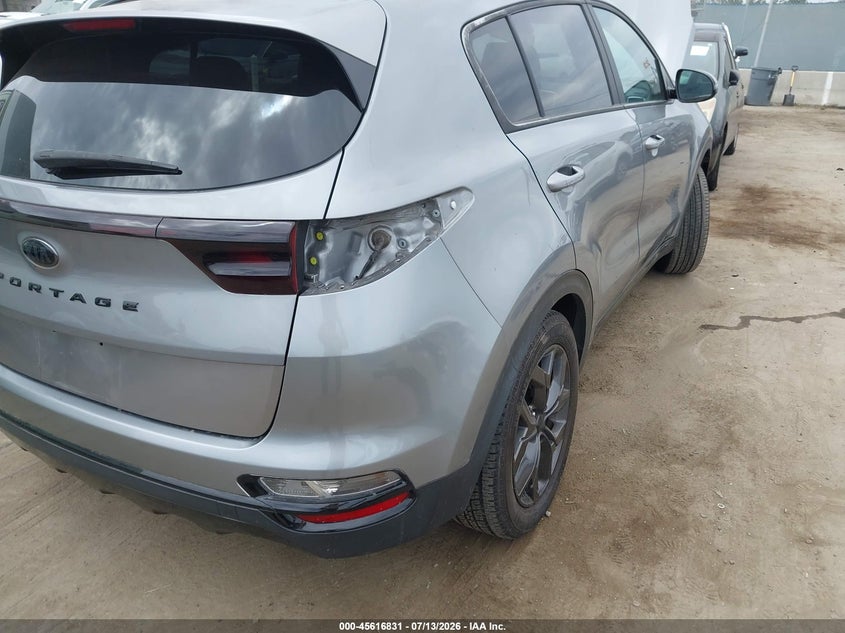 2022 Kia Sportage VIN KNDP63AC0N7012283 IAAI salvage auction — LEFT REAR, Salvage Title, sold $5,100 on 2026-08-02 (photo 6)