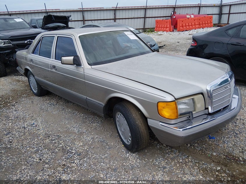 1991 Mercedes-benz VIN WDBCB34D6MA603233 IAAI salvage auction — NORMAL WEAR, Clear (Arkansas), sold $575 on 2026-07-23 (photo 1)