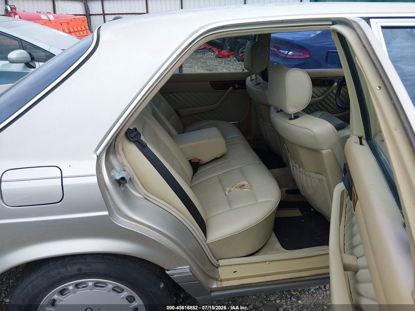 1991 Mercedes-benz VIN WDBCB34D6MA603233 IAAI salvage auction — NORMAL WEAR, Clear (Arkansas), sold $575 on 2026-07-23 (photo 8)