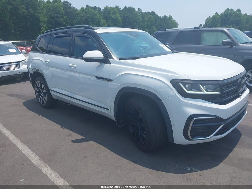 2021 Volkswagen Atlas VIN 1V2FR2CA2MC558791 — IAAI salvage auction photo