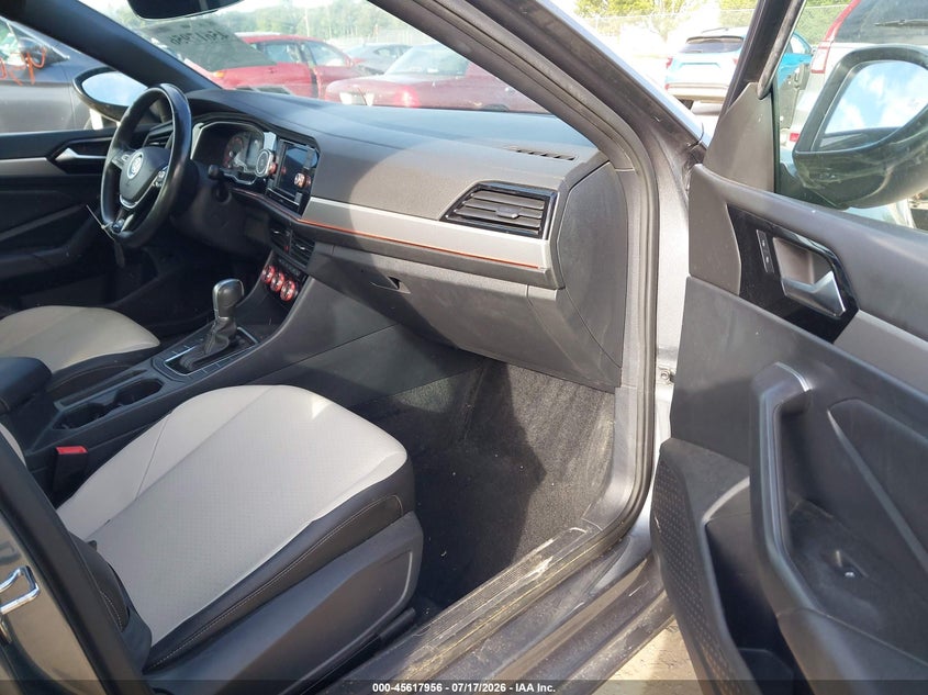 2019 Volkswagen Jetta VIN 3VWC57BU7KM248475 IAAI salvage auction — FRONT END, Salvage Title, sold $1,850 on 2026-07-31 (photo 5)