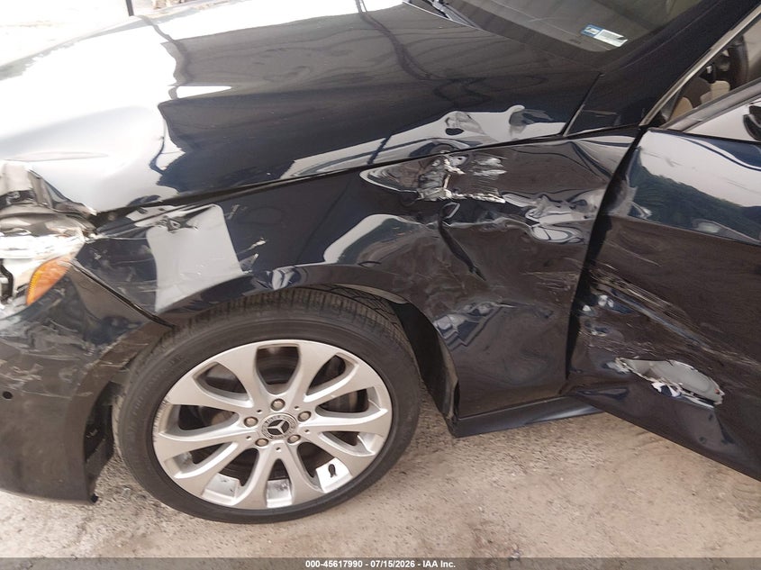 2016 Mercedes-benz E-klasse VIN WDDHF8JBXGB259891 IAAI salvage auction — LEFT SIDE, Salvage (Connecticut), sold $2,425 on 2026-08-19 (photo 6)