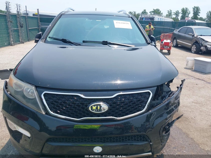 2013 Kia Sorento VIN 5XYKWDA27DG341975 IAAI salvage auction — FRONT END, Salvage Title, sold $1,050 on 2026-08-02 (photo 6)