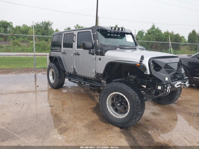 2017 Jeep Wrangler unlimited VIN 1C4BJWDGXHL593070 — IAAI salvage auction photo