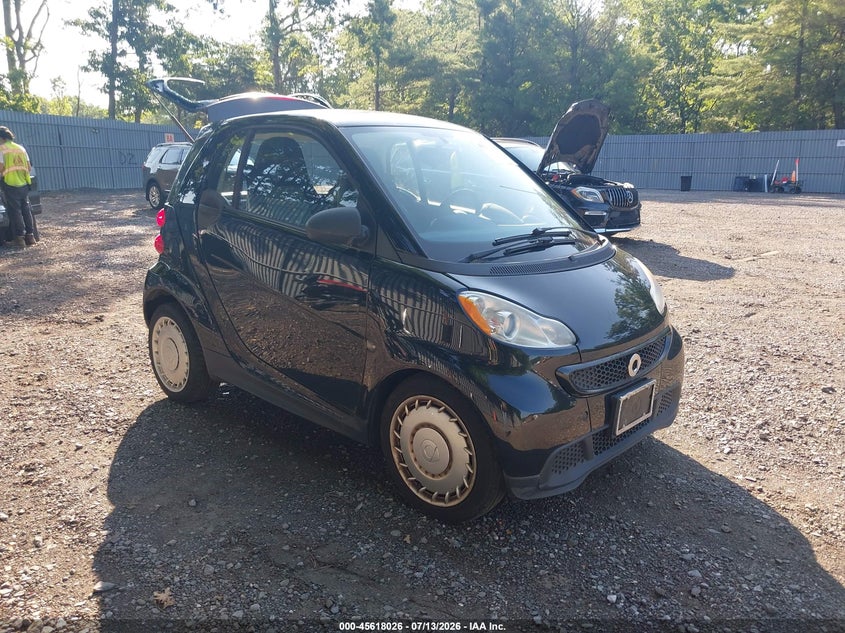 2015 Smart Fortwo VIN WMEEJ3BA5FK817554 IAAI salvage auction — NORMAL WEAR, Clear (New Jersey), sold $1,950 on 2026-07-29 (photo 1)