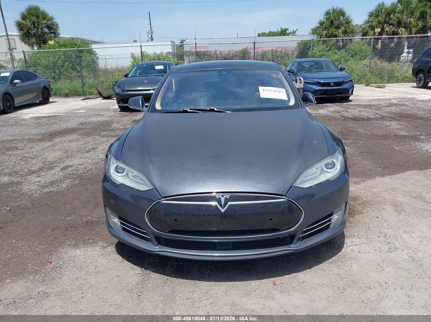 2014 Tesla Model s VIN 5YJSA1S10EFP56681 IAAI salvage auction — MECHANICAL, Clear (Florida), sold $75 on 2026-07-19 (photo 6)