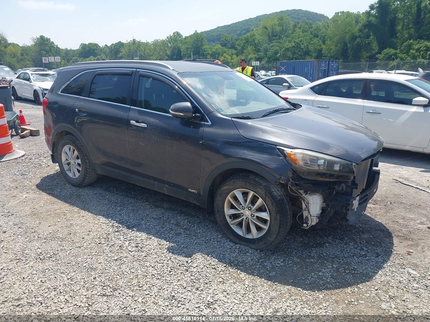 2016 Kia Sorento VIN 5XYPGDA34GG171302 IAAI salvage auction — NORMAL WEAR, Clear (Virginia), sold $725 on 2026-07-28 (photo 1)