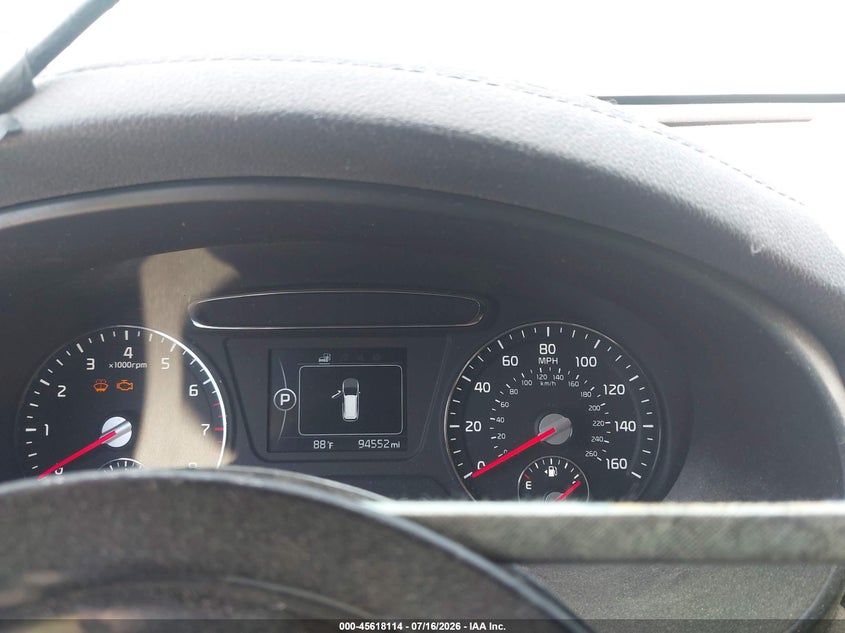 2016 Kia Sorento VIN 5XYPGDA34GG171302 IAAI salvage auction — NORMAL WEAR, Clear (Virginia), sold $725 on 2026-07-28 (photo 7)