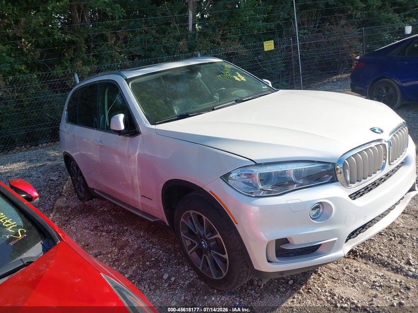 2016 BMW X5 VIN 5UXKT0C5XG0S75973 IAAI salvage auction — FRONT END, Clear (Indiana), sold $3,900 on 2026-07-29 (photo 1)