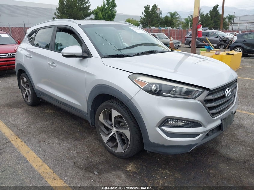 2016 Hyundai Tucson VIN KM8J33A2XGU081617 IAAI salvage auction — NORMAL WEAR, Clear - Dealer Only (California), sold $4,425 on 2026-07-28 (photo 1)