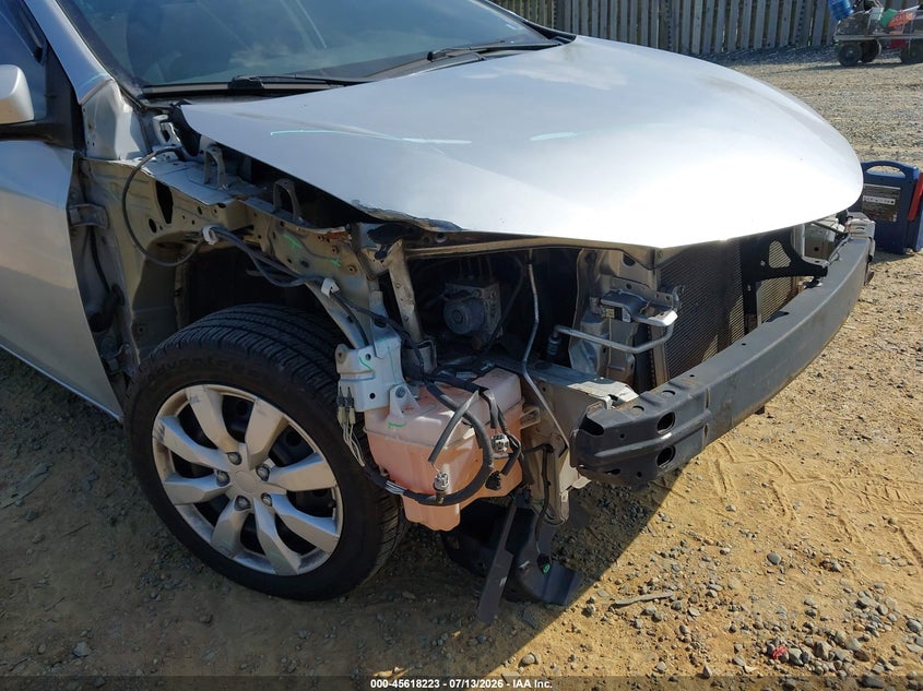 2016 Toyota Corolla VIN 5YFBURHE1GP476288 IAAI salvage auction — RIGHT FRONT, Salvage Title, sold $2,550 on 2026-07-30 (photo 6)