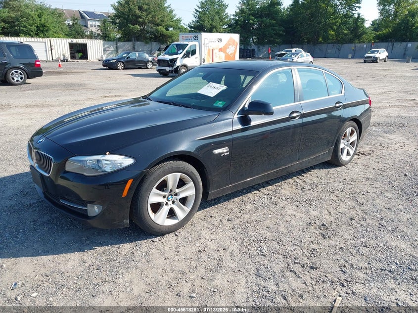 2012 BMW 5er VIN WBAXH5C59CDW11697 IAAI salvage auction — NORMAL WEAR, Clear (New Jersey), sold $225 on 2026-07-28 (photo 2)