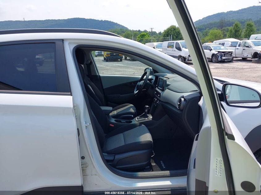 2018 Hyundai Kona VIN KM8K6CAA8JU130582 IAAI salvage auction — NORMAL WEAR, Clear (Pennsylvania), sold $3,650 on 2026-07-15 (photo 5)
