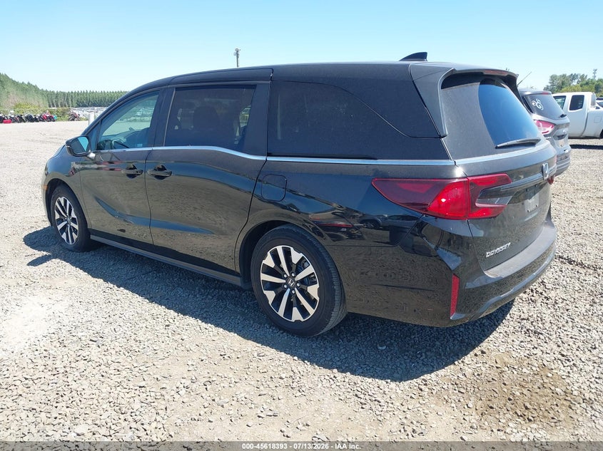 2025 Honda Odyssey VIN 5FNRL6H67SB085983 IAAI salvage auction — NORMAL WEAR, Enterprise Vehicles Clear Only (California), sold $16,050 on 2026-07-29 (photo 3)