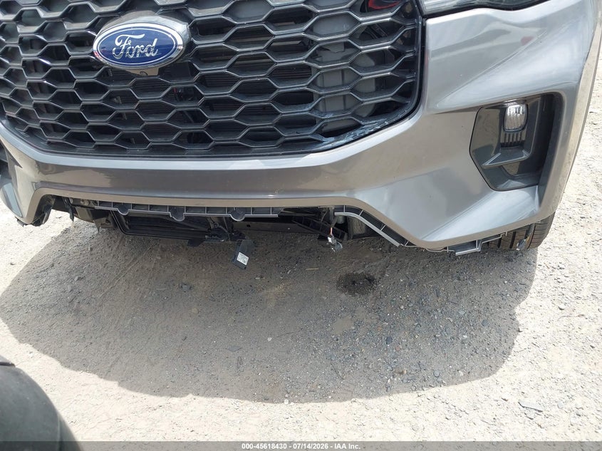 2026 Ford Explorer VIN 1FMUK8KH4TGA55782 IAAI salvage auction — FRONT END, Enterprise Vehicles Clear Only (Arkansas), sold $22,800 on 2026-07-29 (photo 6)