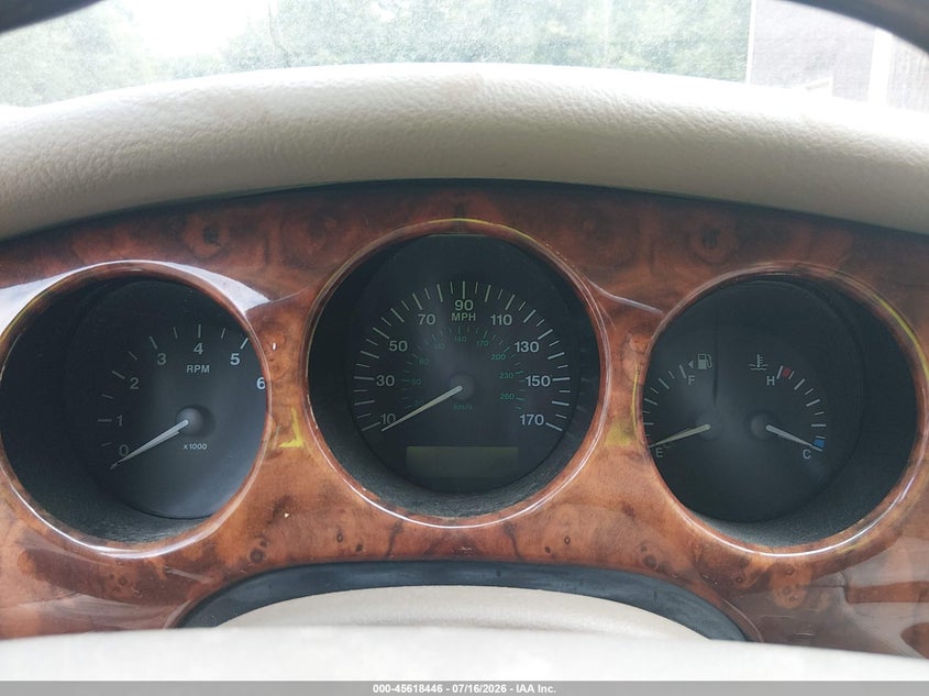 2000 Jaguar Xj series VIN SAJDA24C9YLF06939 IAAI salvage auction — NORMAL WEAR, Original (Vermont), sold $25 on 2026-07-23 (photo 7)