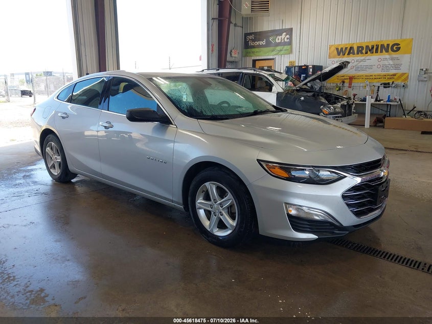 2020 Chevrolet Malibu VIN 1G1ZC5ST1LF137655 — IAAI salvage auction photo