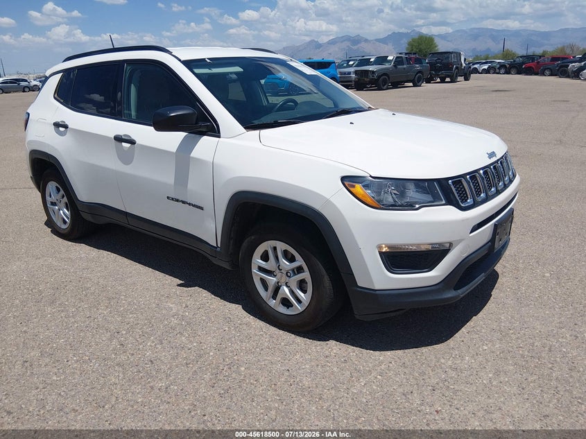 2018 Jeep Compass VIN 3C4NJCAB3JT308644 — IAAI salvage auction photo