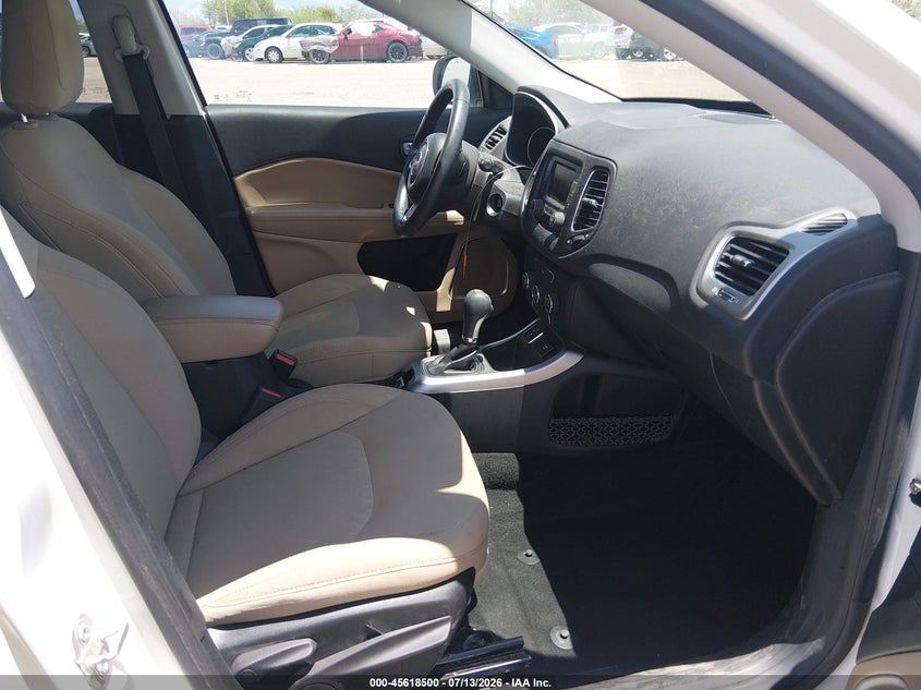 2018 Jeep Compass VIN 3C4NJCAB3JT308644 IAAI salvage auction — NORMAL WEAR, Sf97 (Arizona), sold $7,800 on 2026-08-25 (photo 5)