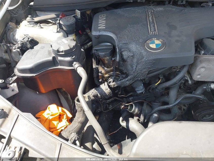 2015 BMW X1 VIN WBAVM1C53FVW57696 IAAI salvage auction — Burn Engine, Rebuildable (Florida), sold $250 on 2026-09-26 (photo 6)