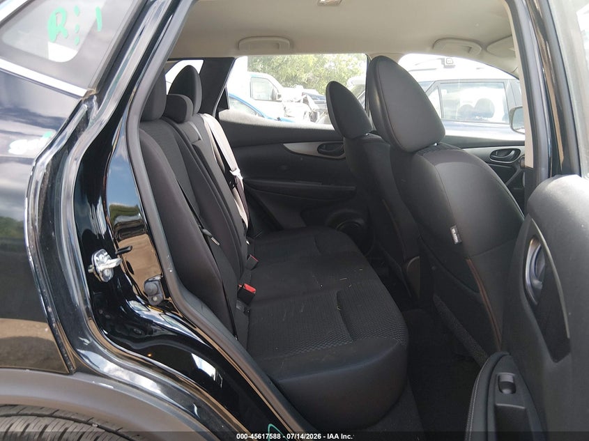 2019 Nissan Rogue VIN JN1BJ1CP5KW523831 IAAI salvage auction — FRONT END, Salvage Title, sold $2,150 on 2026-07-29 (photo 8)