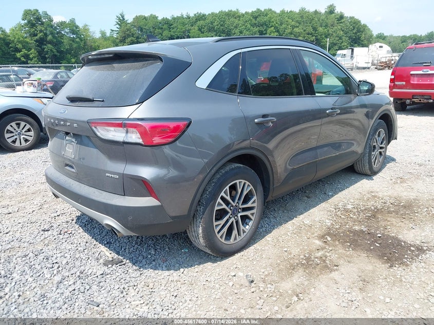 2021 Ford Escape VIN 1FMCU9H67MUA23963 IAAI salvage auction — FRONT END, Salvage Title, sold $3,050 on 2026-07-31 (photo 4)