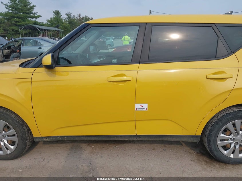 2020 Kia Soul VIN KNDJ23AU8L7117337 IAAI salvage auction — FRESH WATER, Salvage (Pennsylvania), sold $1,550 on 2026-07-29 (photo 6)