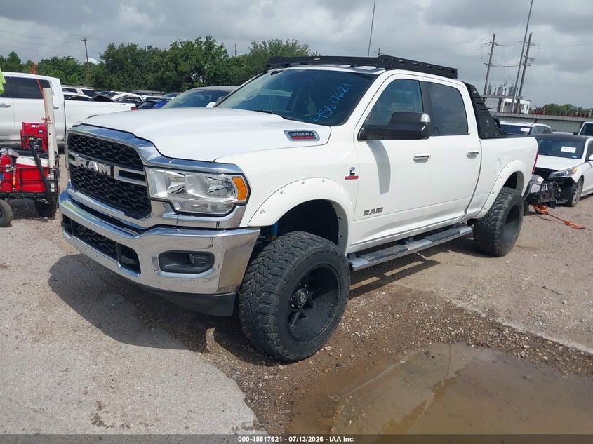 2019 Ram 2500 VIN 3C6UR5DL7KG587151 IAAI salvage auction — REAR END, Clear (Oklahoma), sold $15,300 on 2026-07-30 (photo 2)