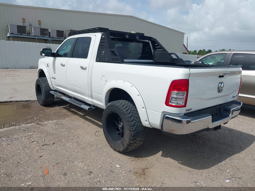 2019 Ram 2500 VIN 3C6UR5DL7KG587151 IAAI salvage auction — REAR END, Clear (Oklahoma), sold $15,300 on 2026-07-30 (photo 3)